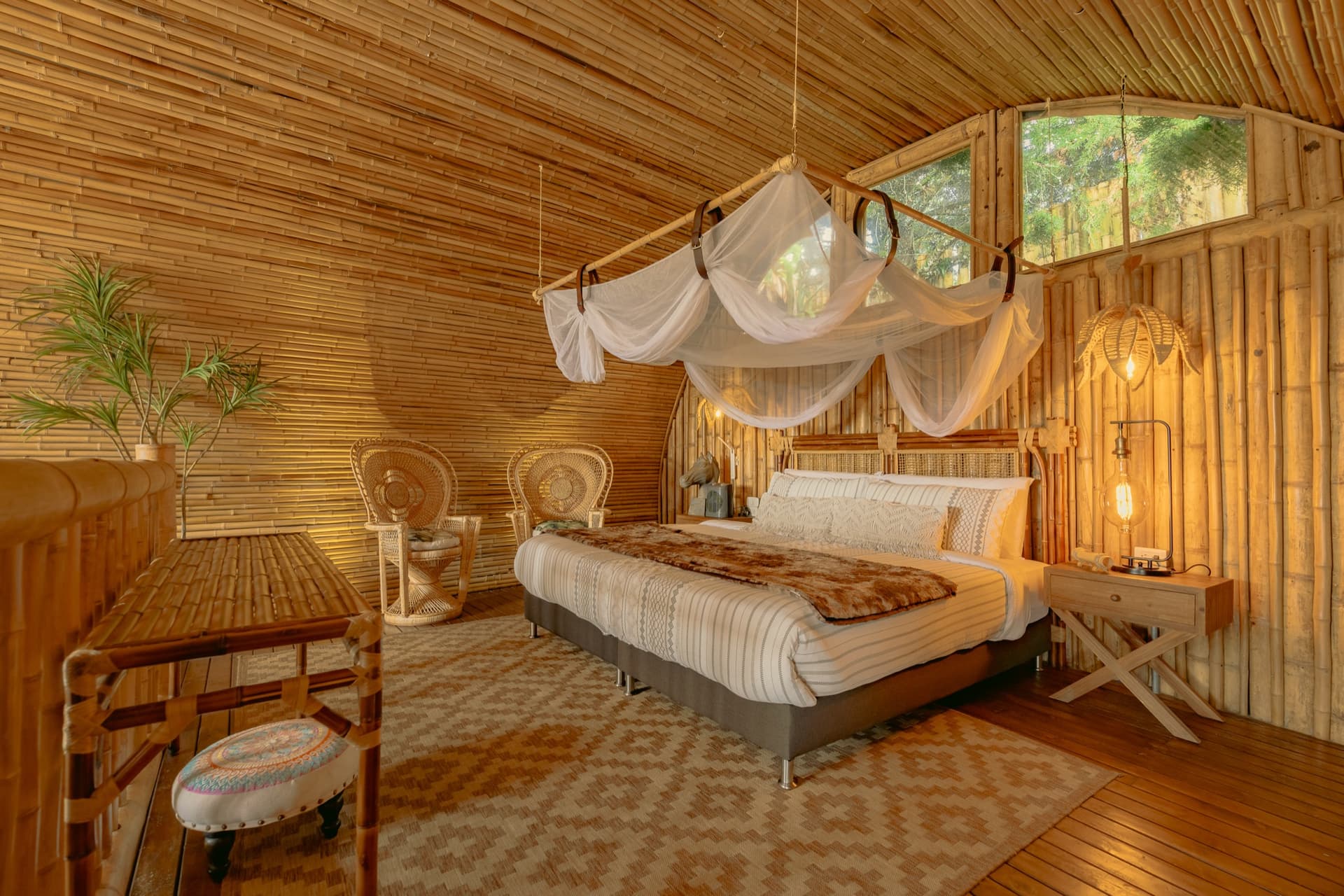 Comfort and luxury immersed in nature