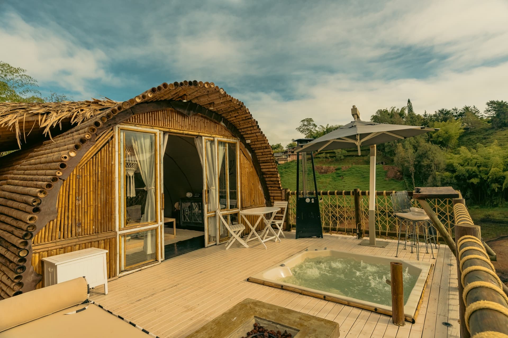 Comfort and luxury immersed in nature 2