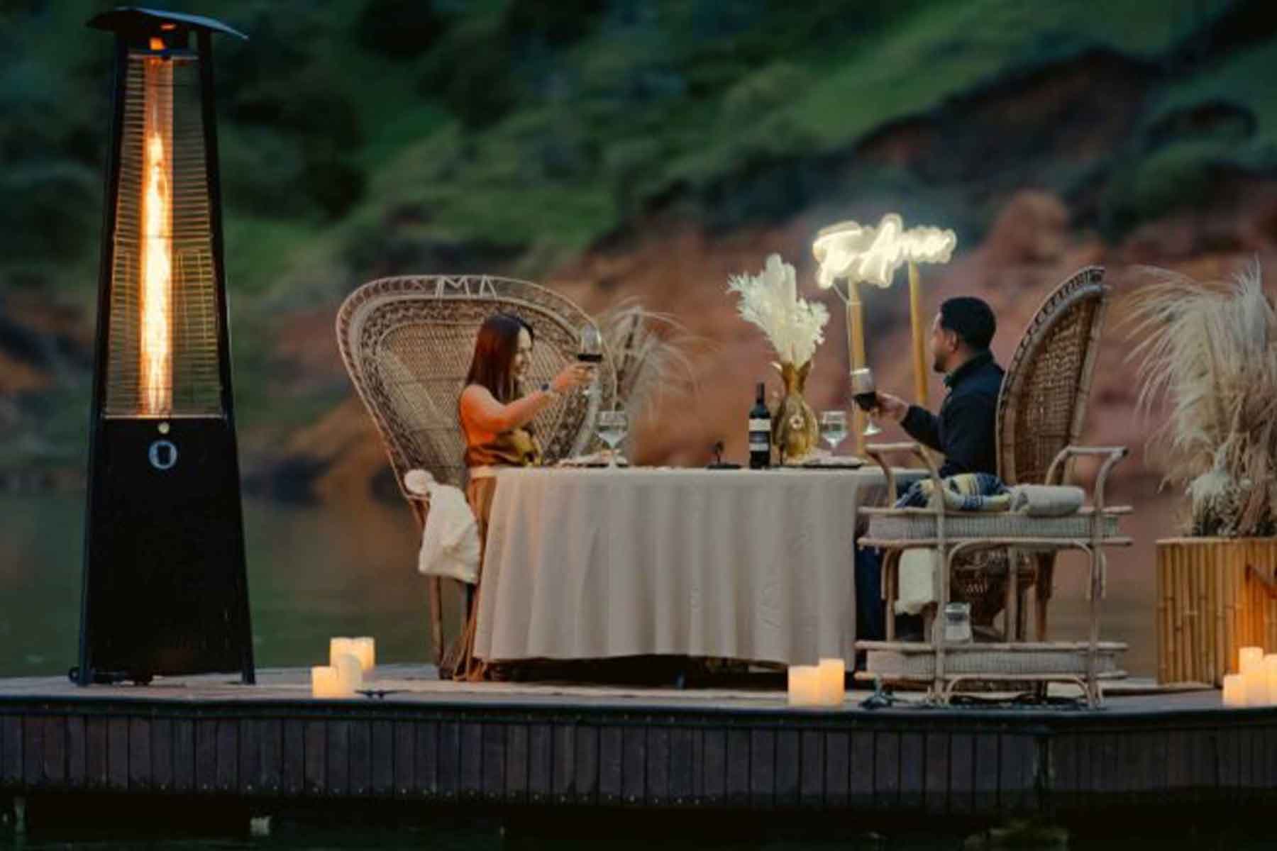 Romantic dinner