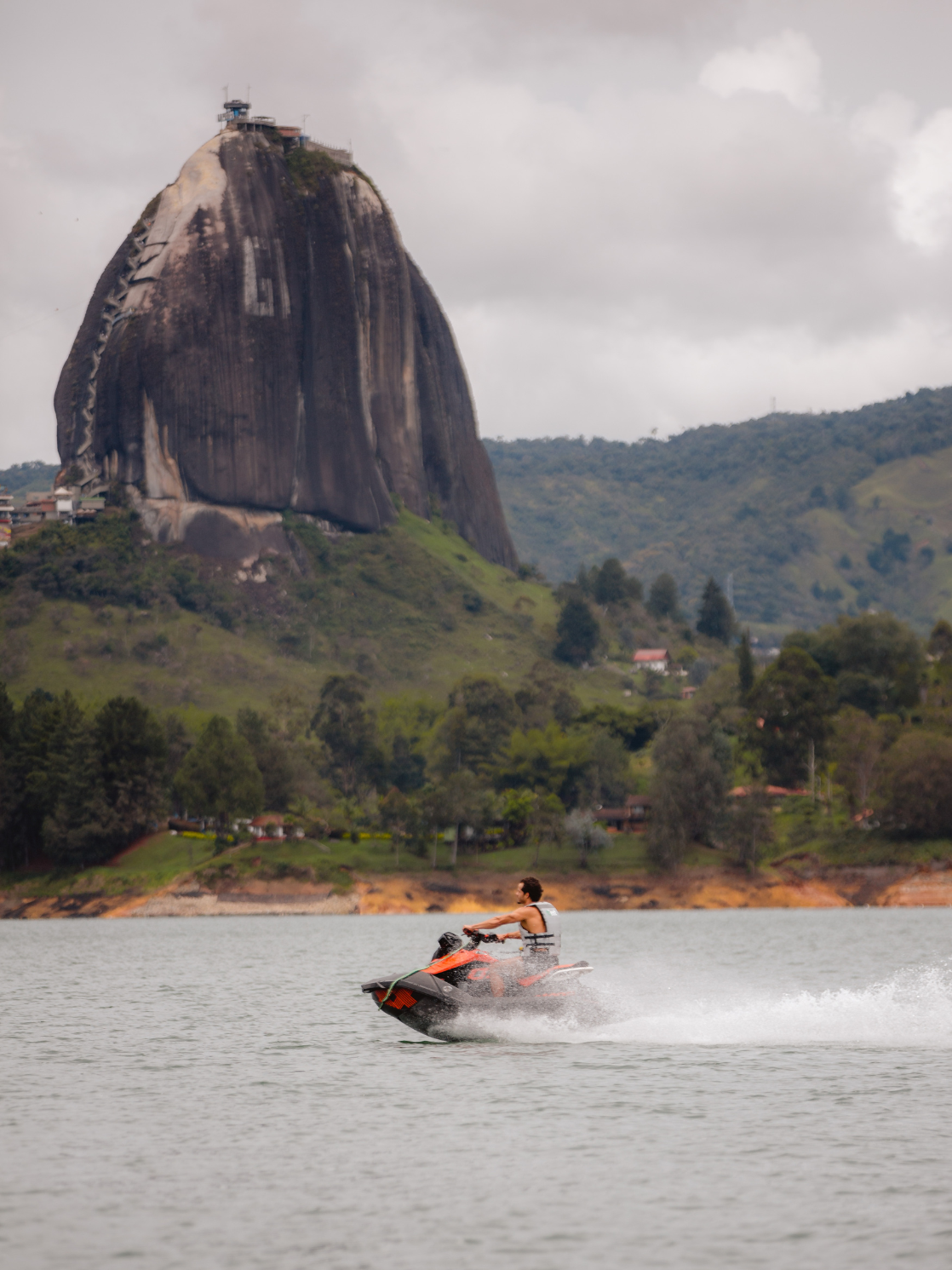 Experiences at Guatapé Colombia